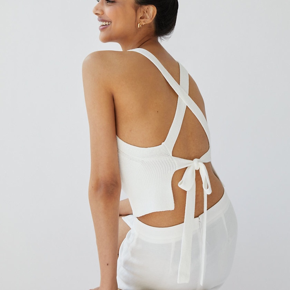 Aritzia Cayenne Top